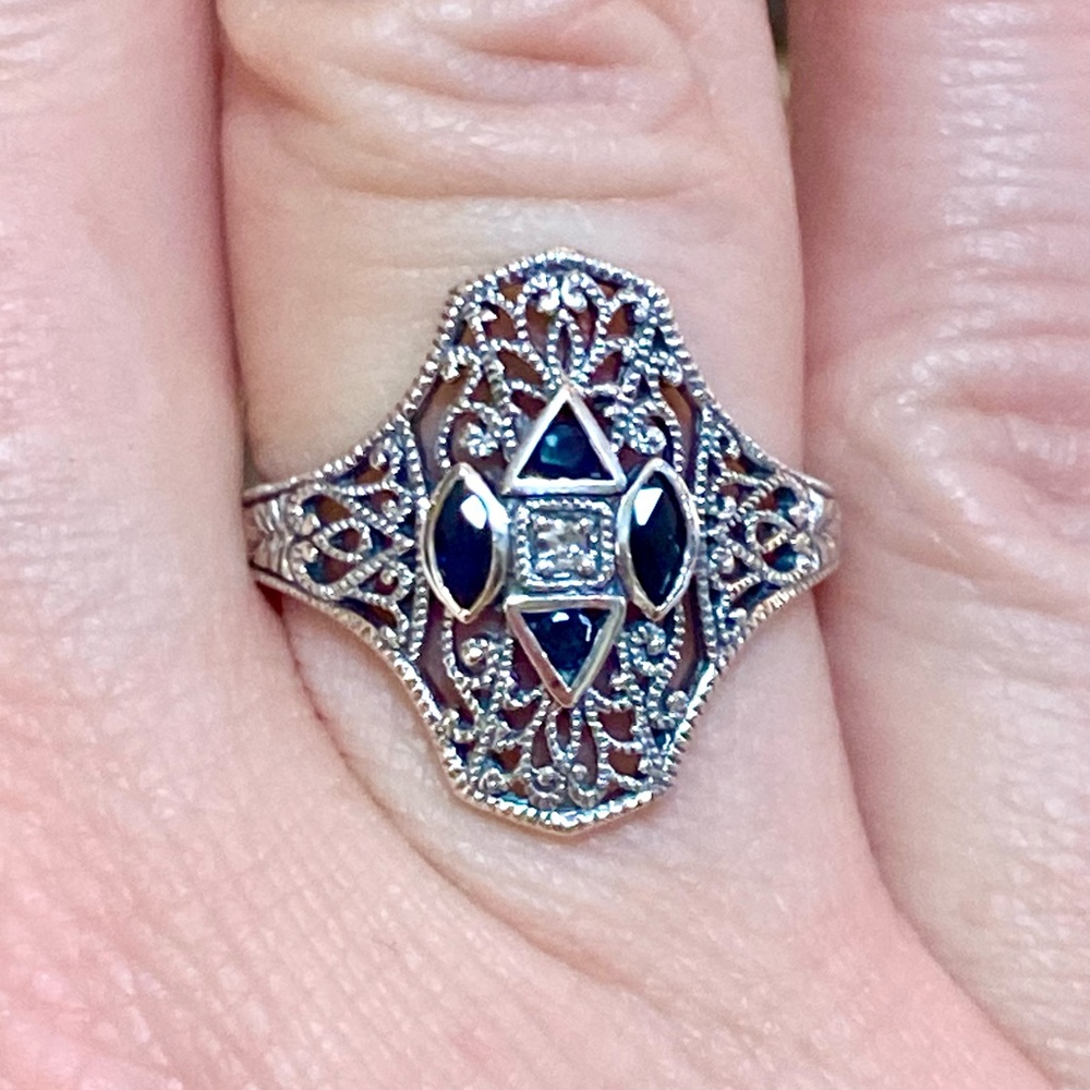 Art Deco Genuine Sapphire & Diamond 925 Sterling Silver Filigree Antique Ring